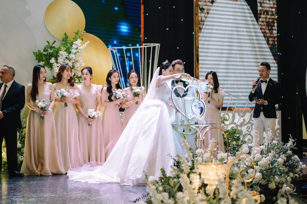 lợi ích của trung tâm tổ chức tiệc cưới