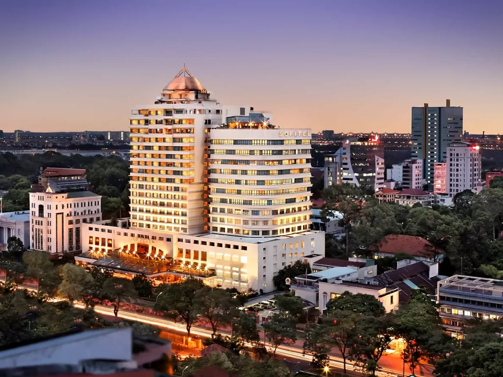 Khách sạn 5 sao Sofitel Saigon Plaza
