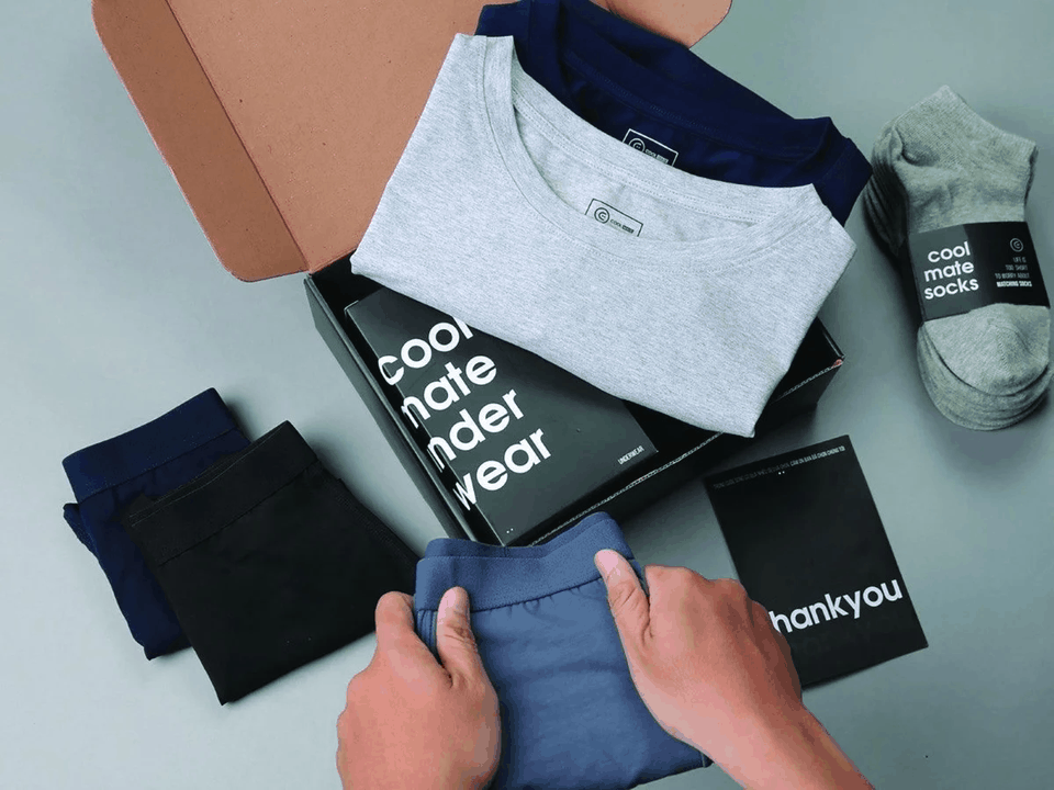 Phối màu quần áo nam - Coolmate